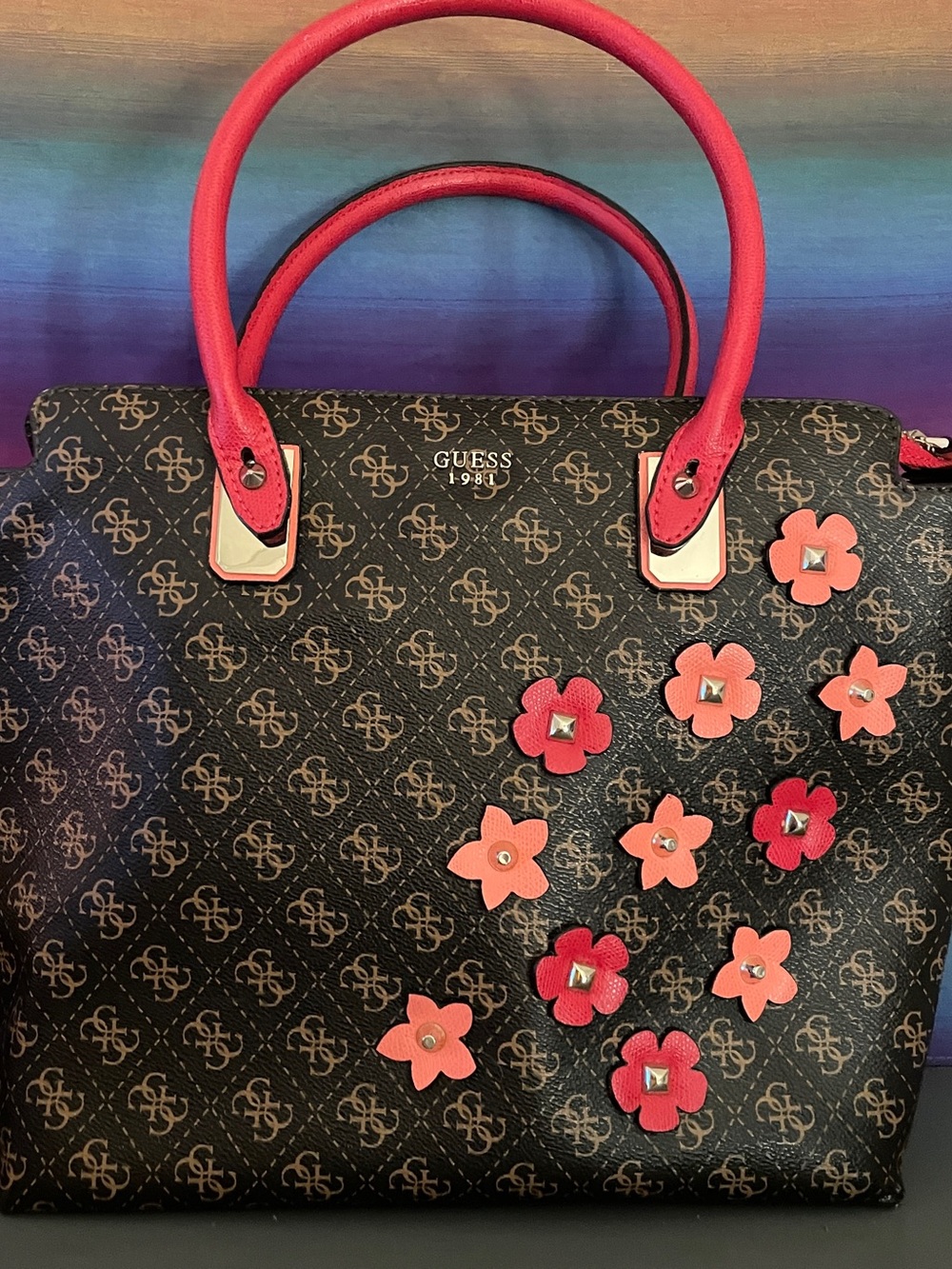 GUESS Floral Applique Logo Tote Bag Brown Pink Red Coated Faux Leather
